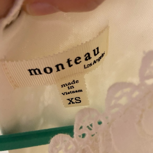 Montaeu white dress🤍 - Picture 5 of 5